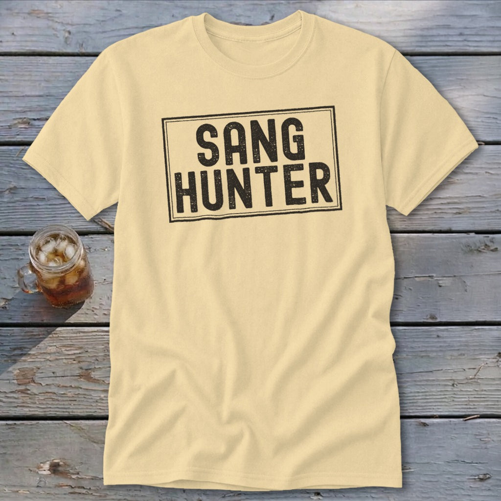Light yellow t-shirt with black "SANG HUNTER" text in a rectangle.