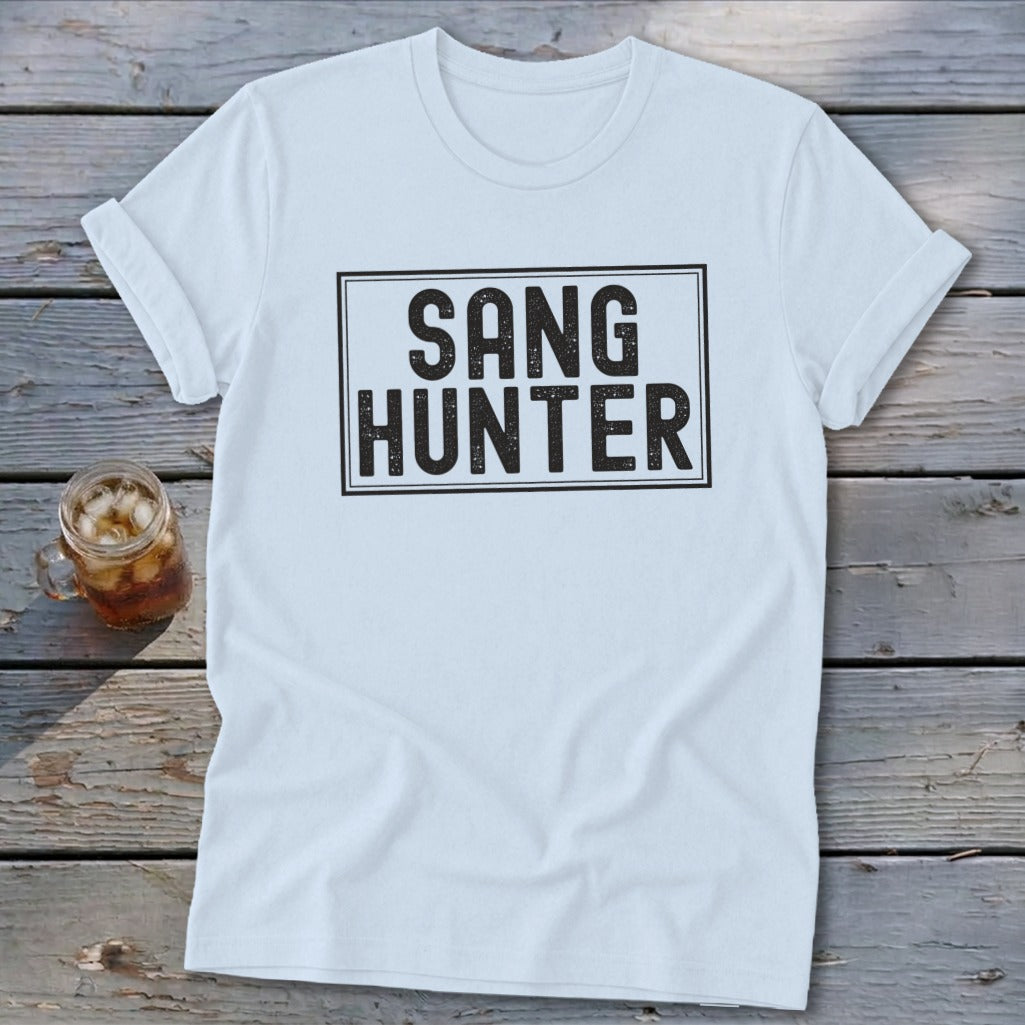 Light blue t-shirt with "SANG HUNTER" text inside a black rectangle.