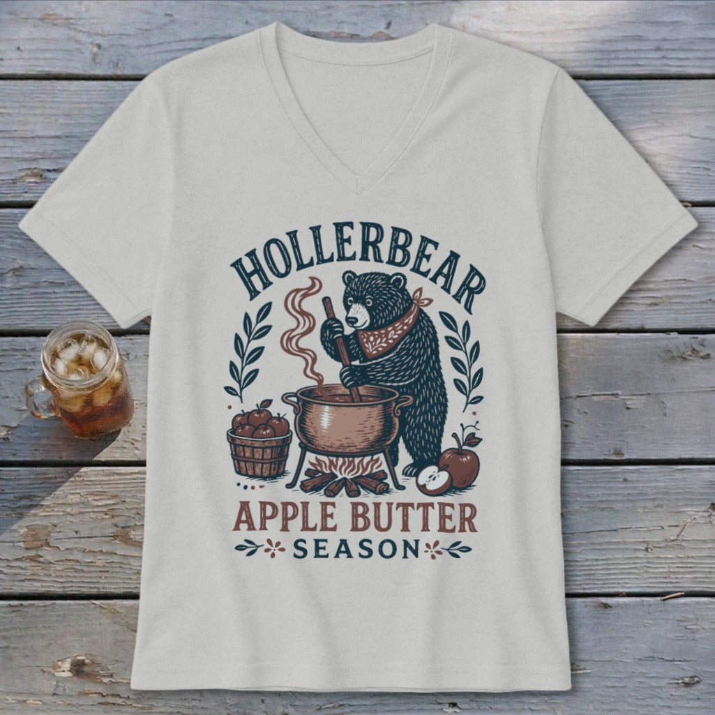 Bear making apple butter with text HOLLEBEAR APPLE BUTTER SEASON.